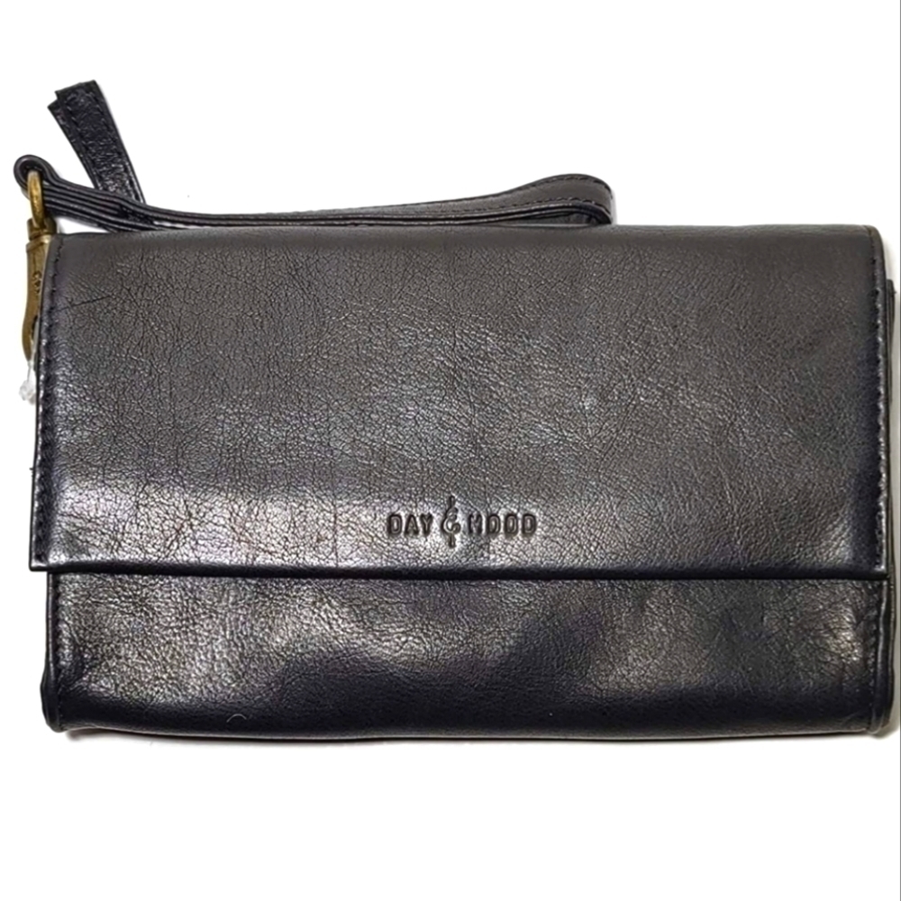 NEW! DAY & MOOD Anthropologie Black Leather 2 in 1 Wristlet & Wallet.